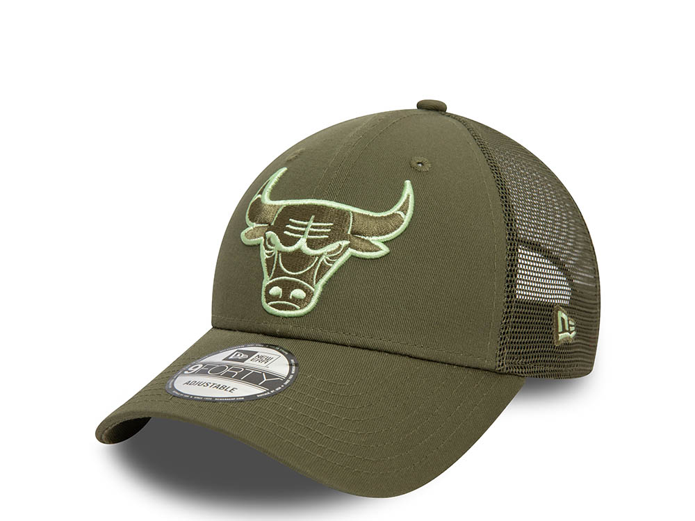 New Era Chicago Bulls Olive 9Forty Trucker Strapback Cappellini