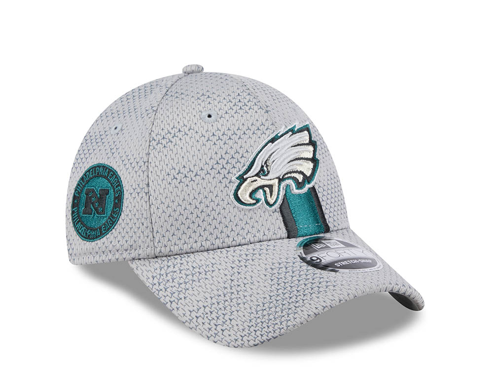 New Era Philadelphia Eagles Sideline 2024 9Forty Stretch Snapback Cap