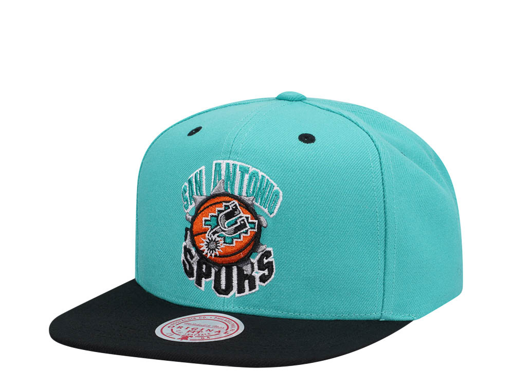 Mitchell & Ness San Antonio Spurs Breakthrough Two Tone Snapback Cap