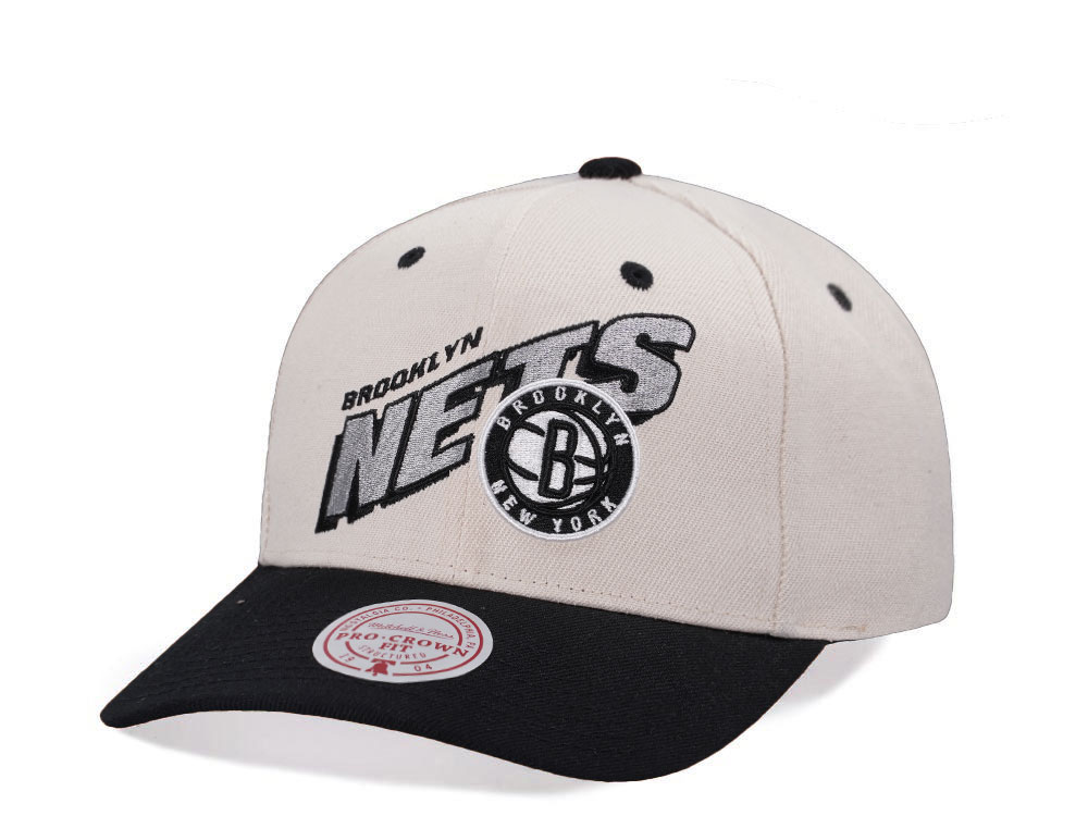 Mitchell & Ness Brooklyn Nets Chrome Two Tone Pro Crown Fit Snapback Cap