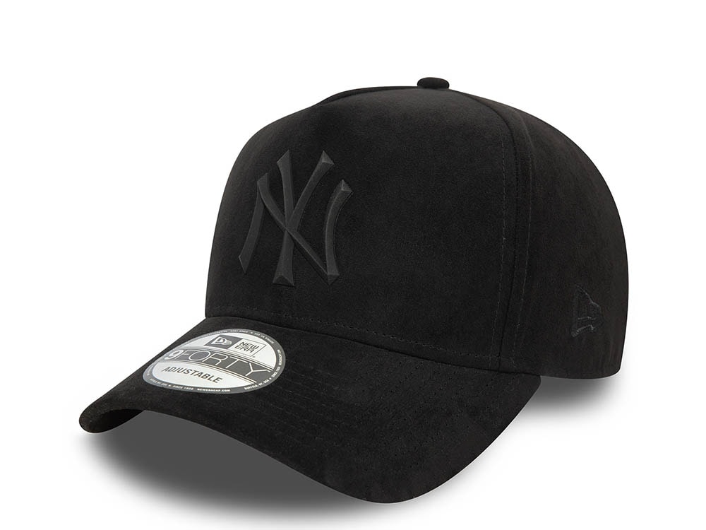 New Era New York Yankees Faux Suede Edition Black 9Forty A Frame Snapback Cap